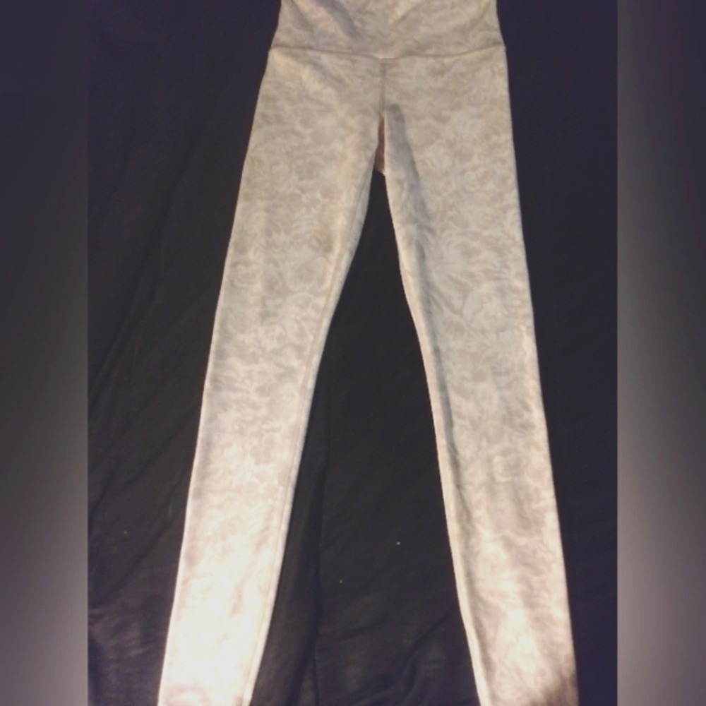 ATHLETA ELATION TEXTURED TIGHT LEGGINGS PALE FLORAL /XS